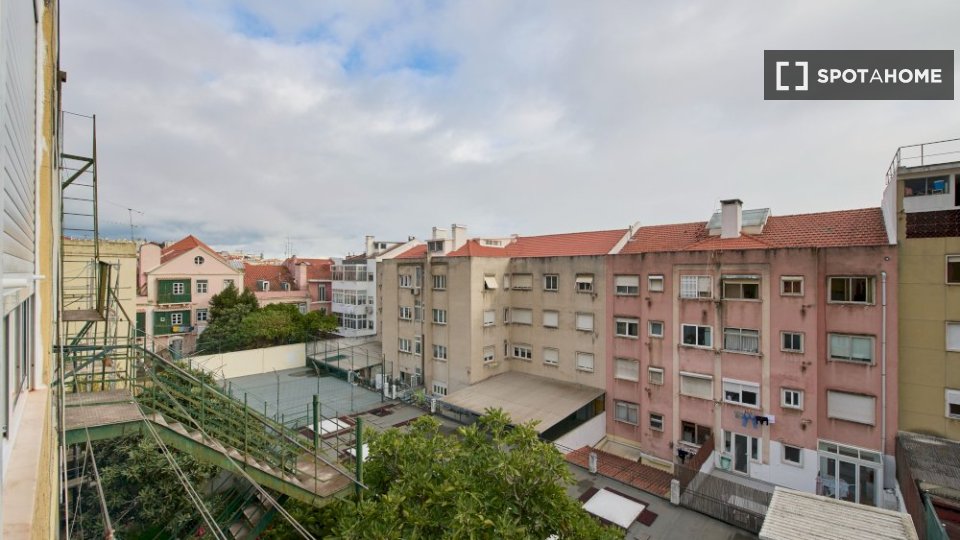 Double room Lisbon, 7 beds — photo 4