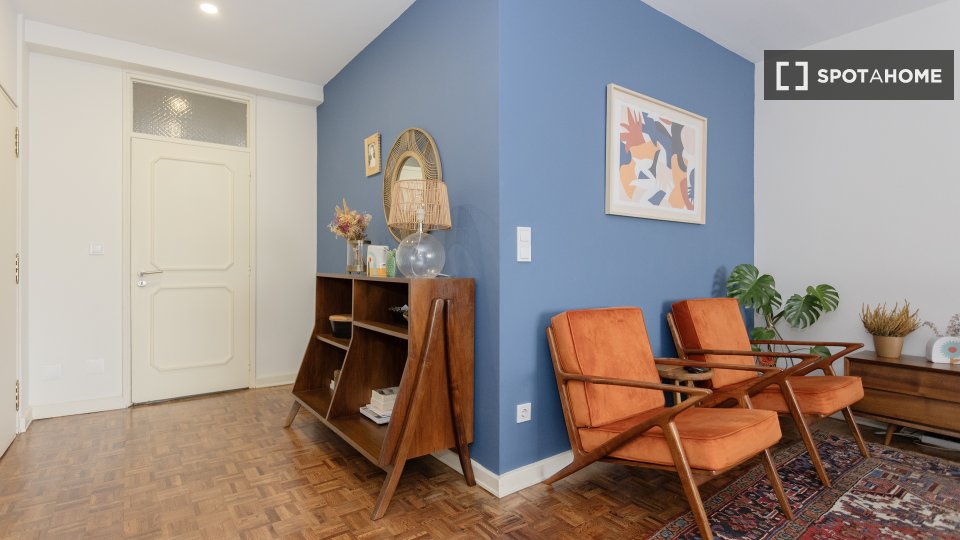 Apartment Porto, 3 beds, 140m² — photo 15