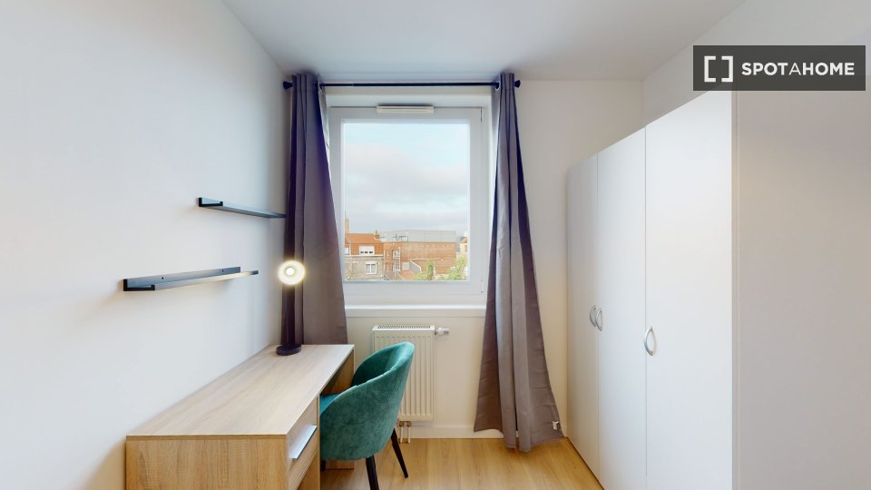 Double room Lille, 12 beds — photo 13