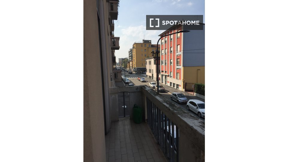 Apartment Milan, 1 bed, 70m² — photo 3
