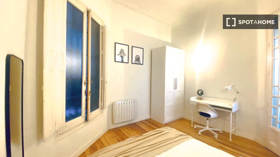 Double room Madrid, 8 beds — photo 81