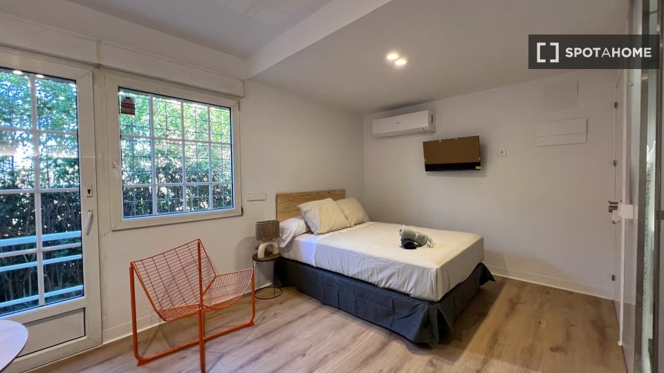 Apartment mono Madrid, 19m² — photo 1