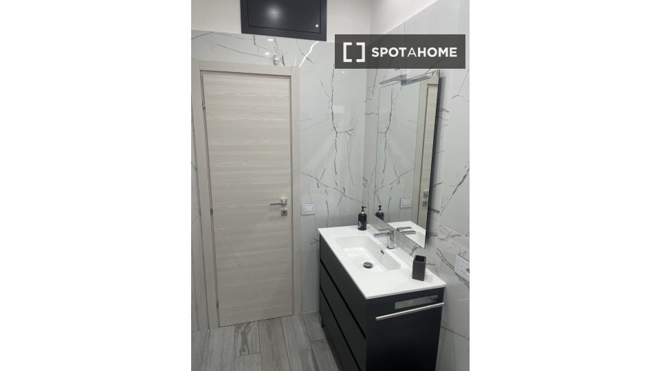 Apartment mono Rome, 65m² — photo 2