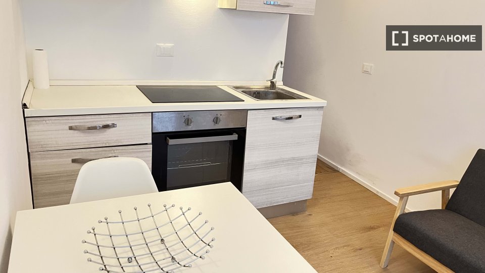 Apartment mono Milan, 38m² — photo 16