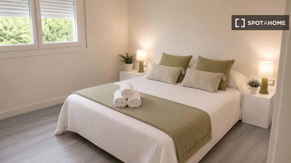 Apartment Barcelona, 4 beds, 180m² — photo 3