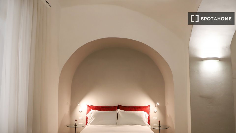 Apartment Naples, 1 bed — photo 5