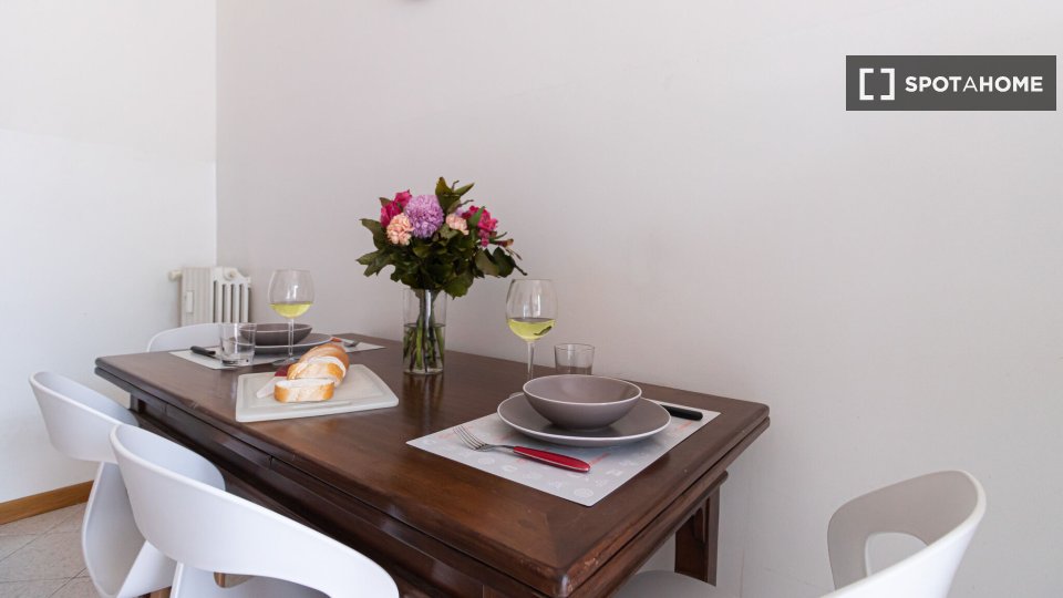 Apartment Milan, 1 bed, 60m² — photo 2