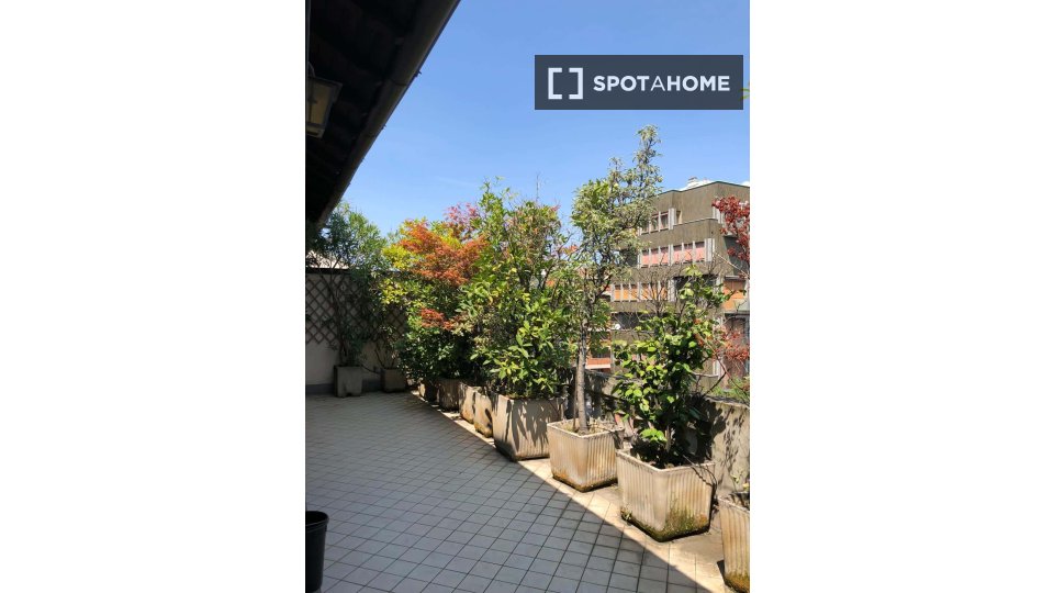 Apartment Milan, 1 bed, 95m² — photo 3