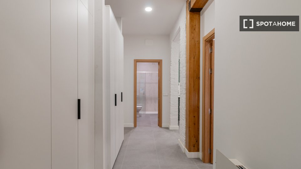 Apartment Madrid, 2 beds — photo 8