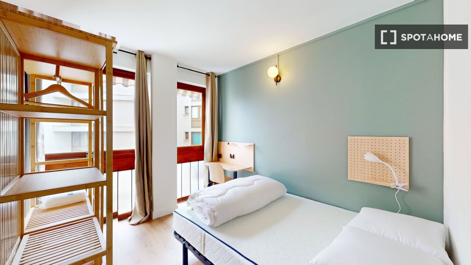 Double room Paris, 14 beds — photo 10