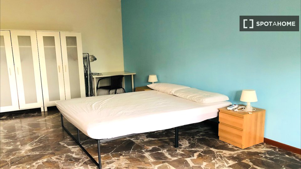 Double room Rome, 5 beds — photo 3