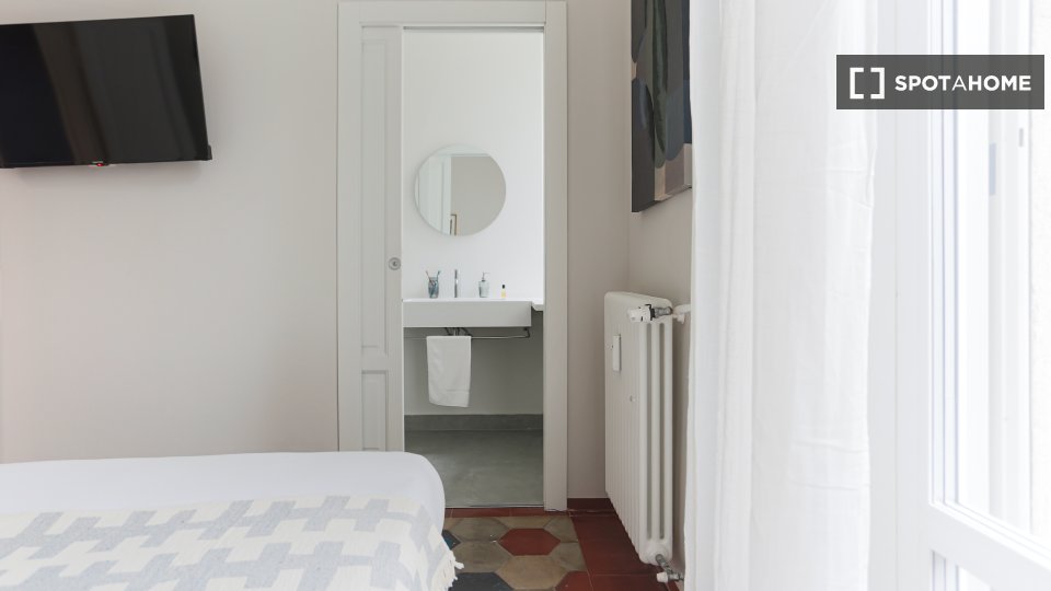 Apartment Milan, 2 beds — photo 15