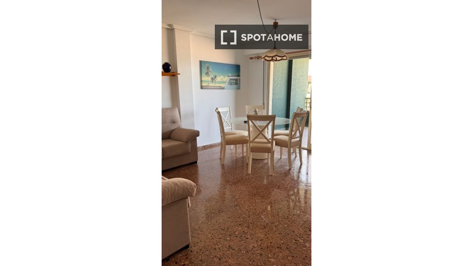 Apartment Valencia, 3 beds, 119m² — photo 17