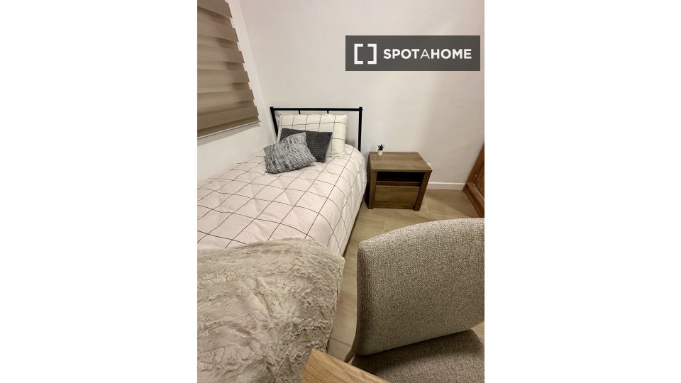 Double room Barcelona, 4 beds, 70m² — photo 42