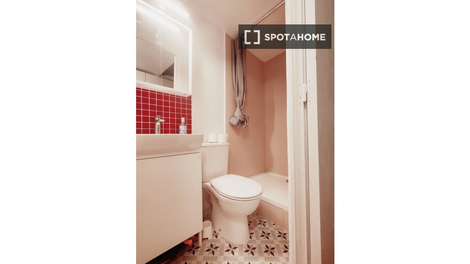 Apartment Paris, 1 bed, 19m² — photo 5