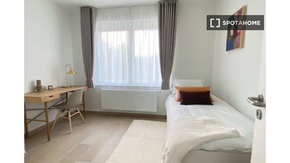 Apartment Brussels, 2 beds — photo 3