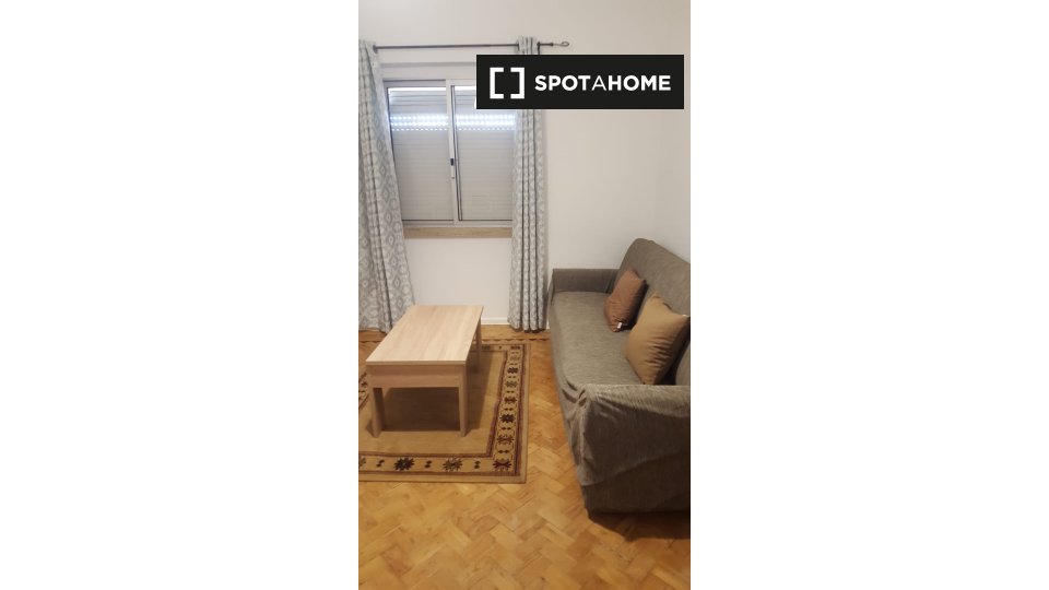Apartment Lisbon, 1 bed — photo 12