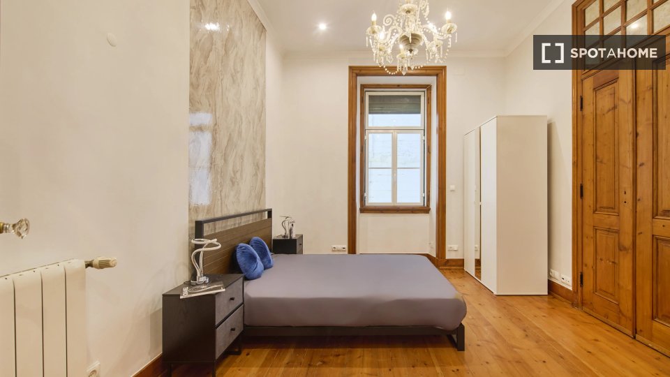 Double room Lisbon, 7 beds — photo 1