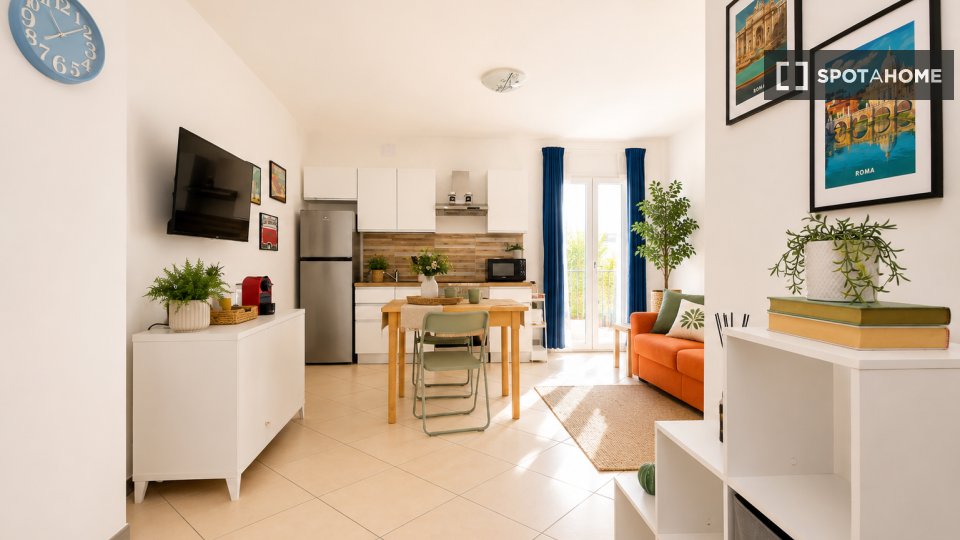 Apartment Rome, 2 beds — photo 5