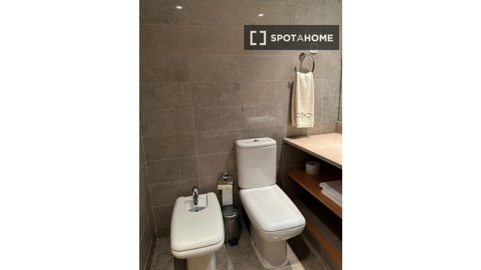 Apartment Lisbon, 1 bed — photo 9