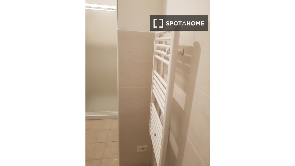 Double room Turin, 4 beds, 120m² — photo 14