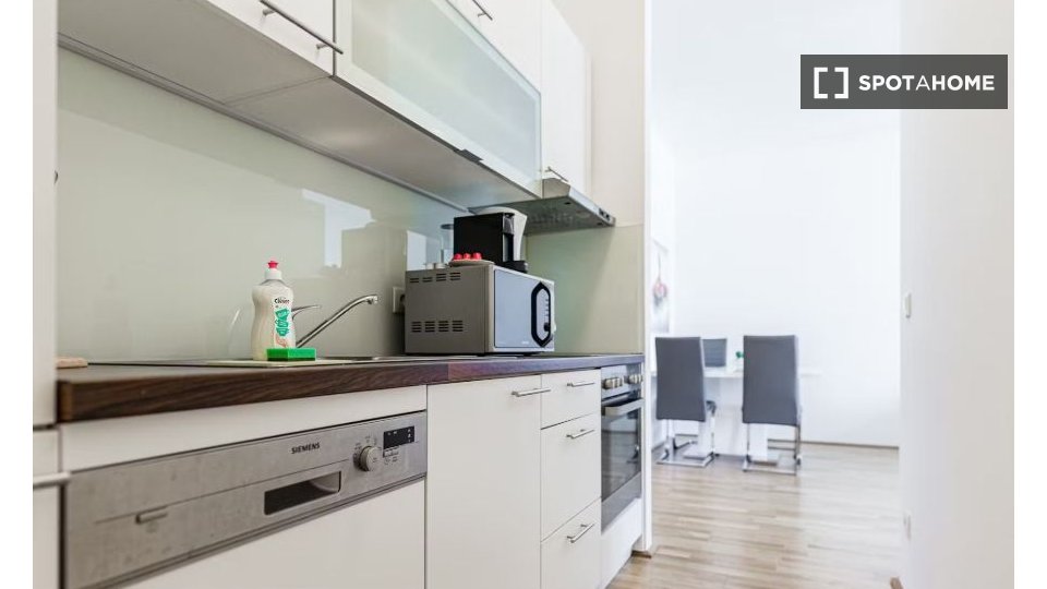 Apartment Vienna, 1 bed, 50m² — photo 1