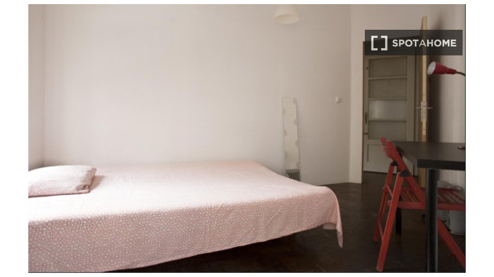 Double room Lisbon, 7 beds, 100m² — photo 33