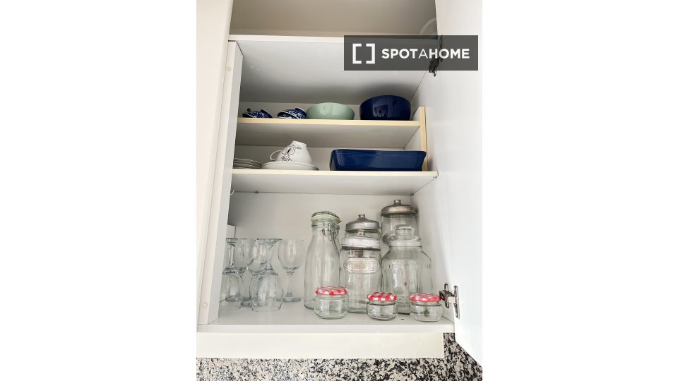 Apartment Porto, 1 bed, 78m² — photo 17