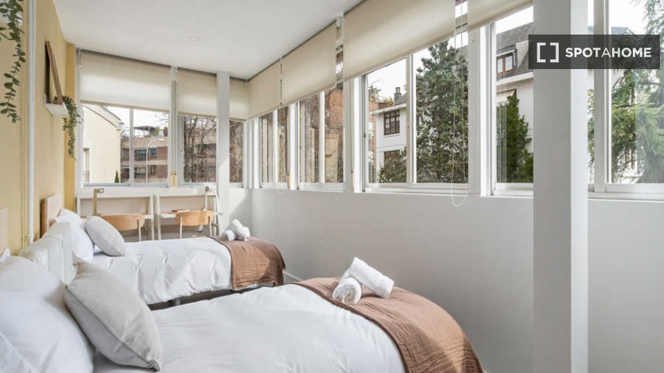 Double room Madrid, 34 beds — photo 8