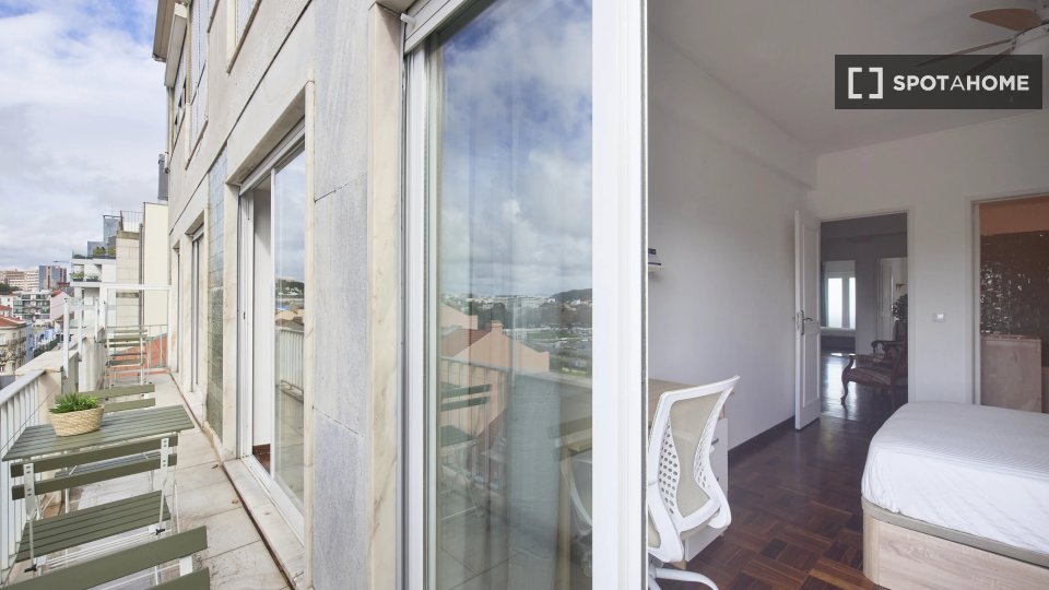 Double room Lisbon, 7 beds — photo 6