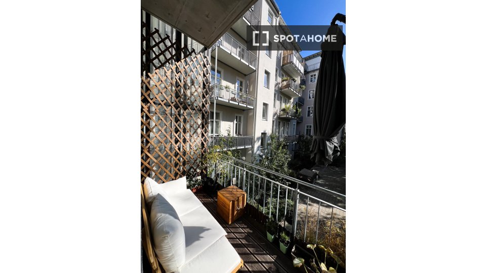 Apartment Berlin, 2 beds, 106m² — photo 3