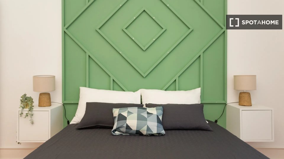 Double room Lisbon, 6 beds — photo 13