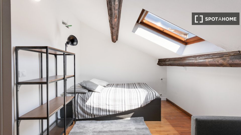 Double room Milan, 6 beds, 100m² — photo 1