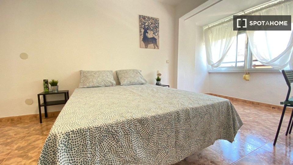 Double room Madrid, 7 beds — photo 4