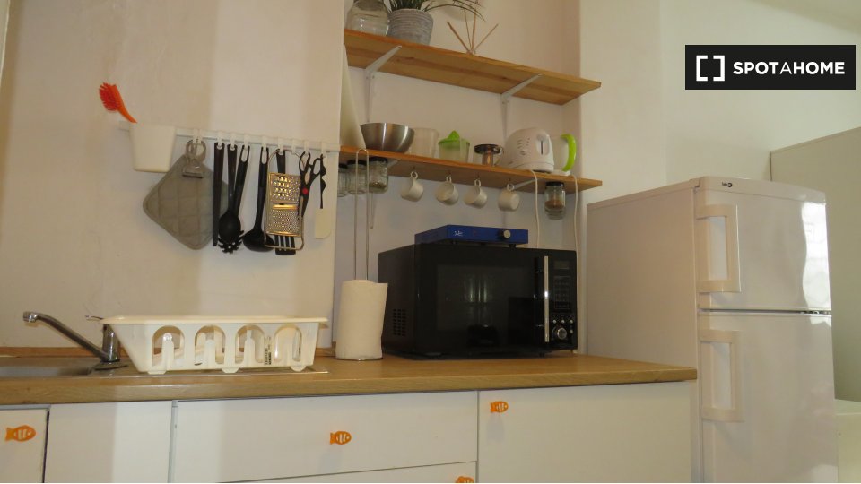 Apartment mono Lisbon, 11m² — photo 5