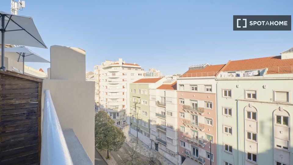 Double room Lisbon, 10 beds — photo 13