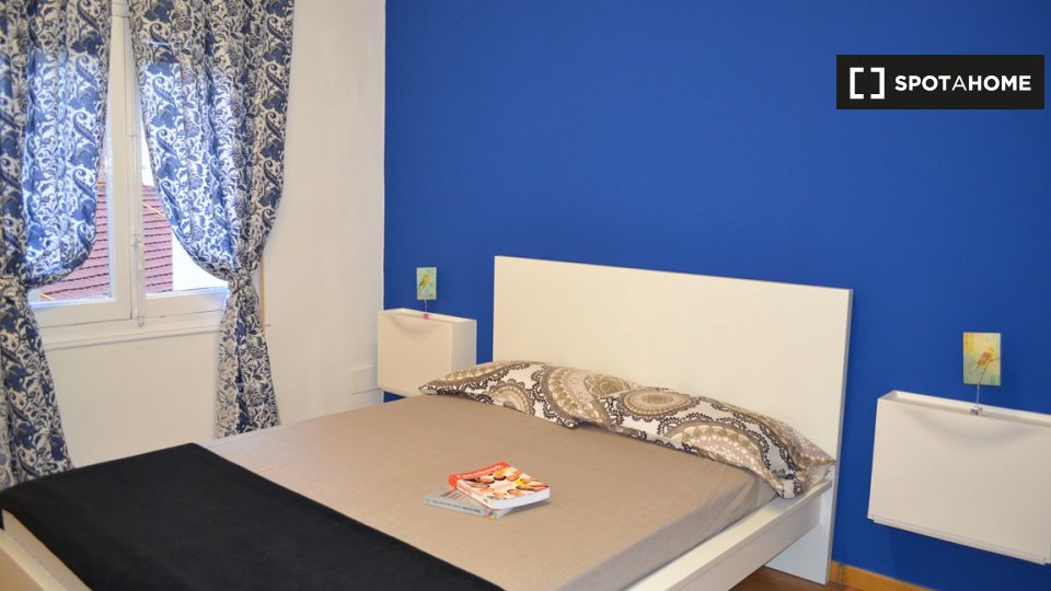 Double room Madrid, 9 beds, 200m² — photo 17