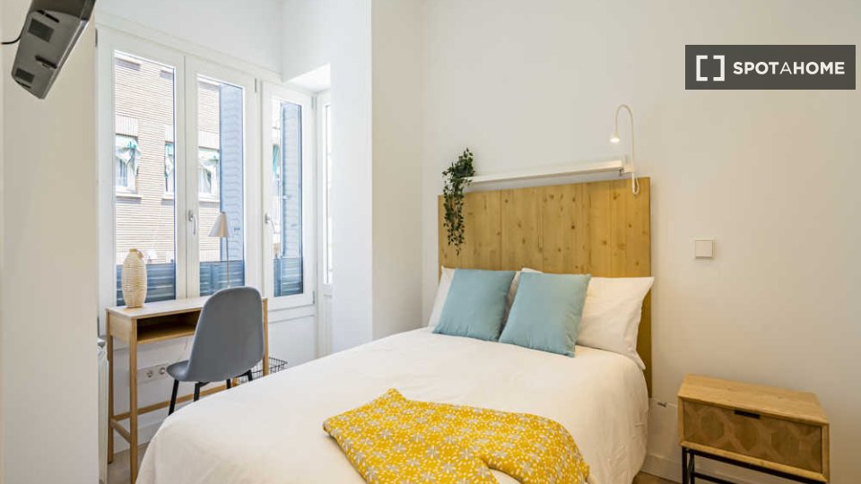 Double room Madrid, 4 beds, 70m² — photo 68