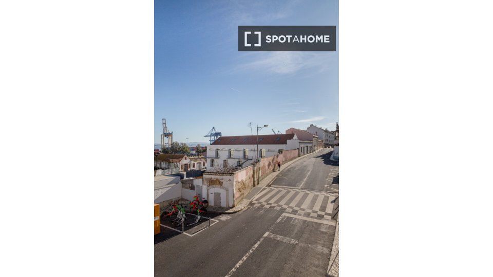 Apartment Lisbon, 1 bed — photo 8