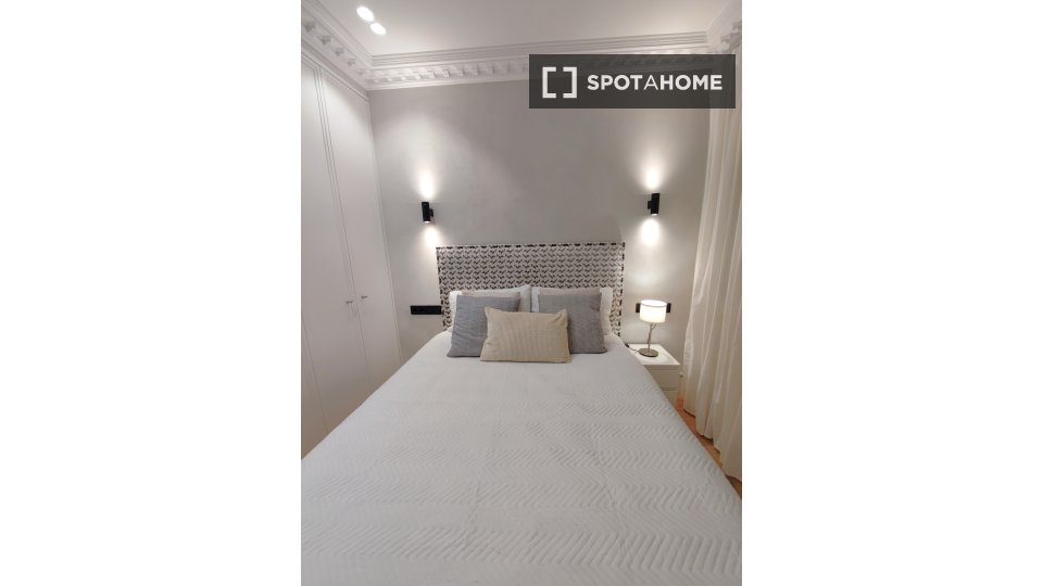Apartment Madrid, 2 beds, 43m² — photo 3