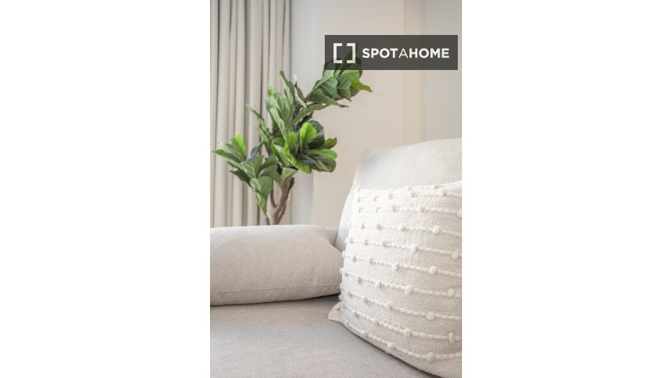 Apartment Porto, 1 bed, 46m² — photo 11