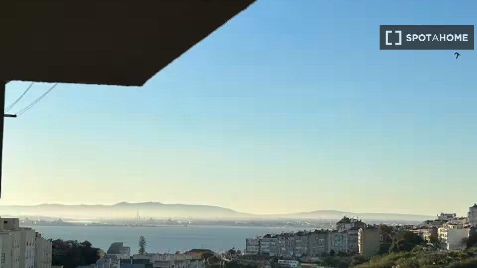 Apartment Lisbon, 1 bed, 50m² — photo 9