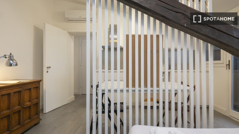 Apartment Milan, 1 bed — photo 6