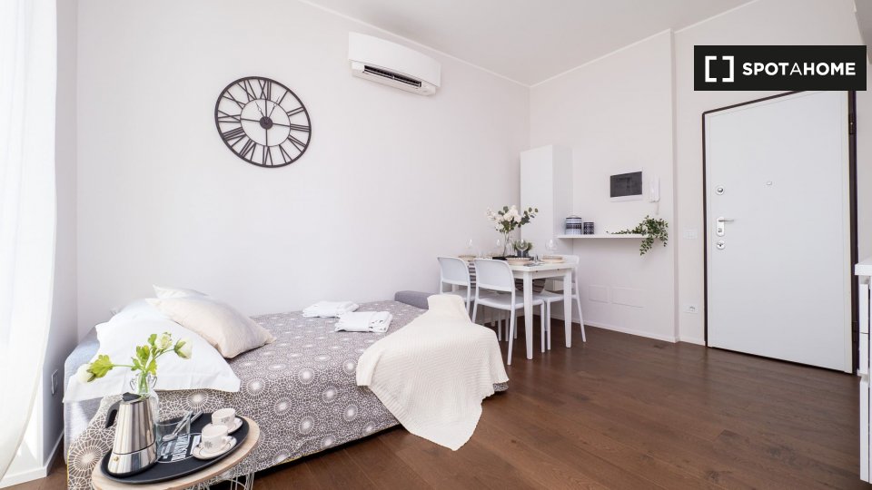 Apartment Milan, 1 bed, 40m² — photo 4
