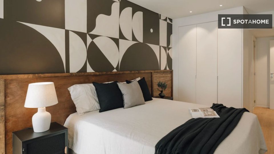 Apartment Lisbon, 2 beds — photo 17