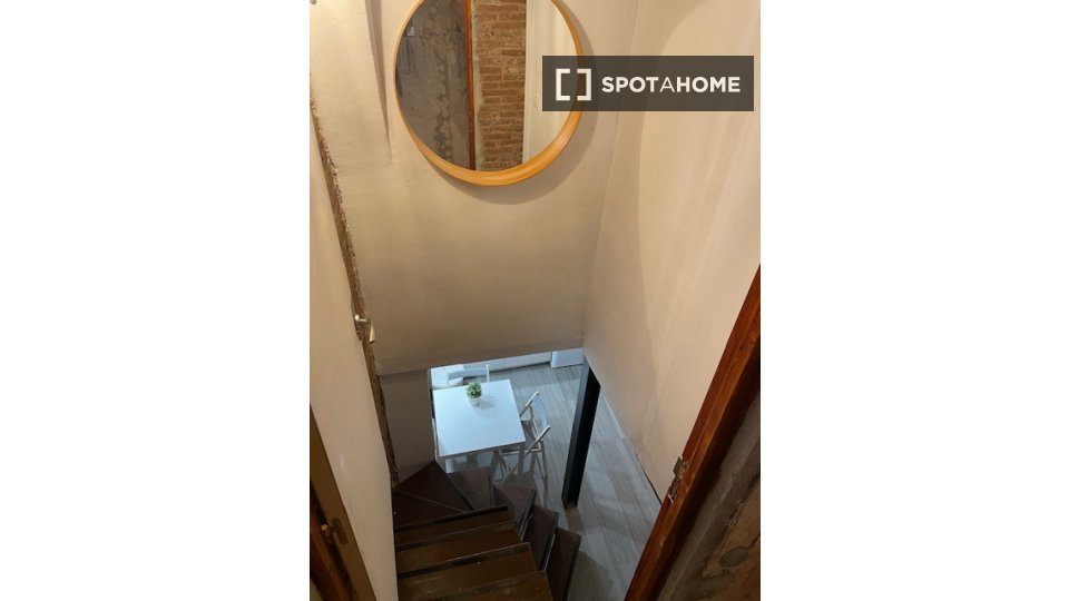 Apartment mono Barcelona, 32m² — photo 3