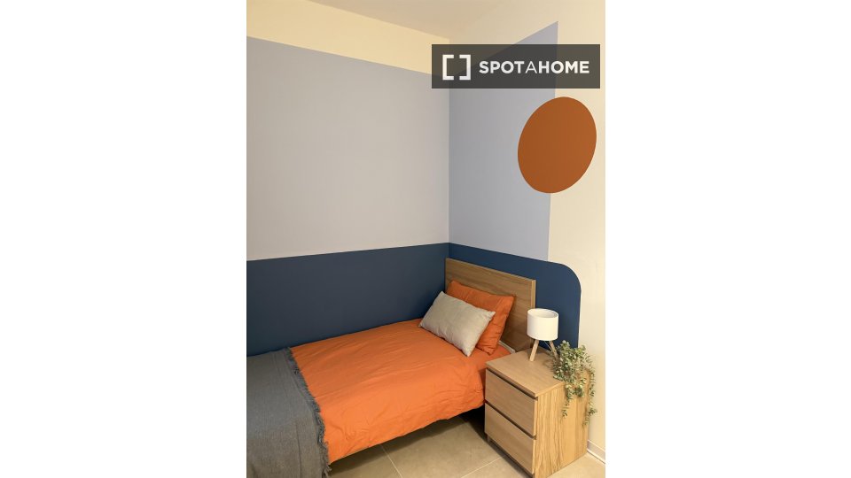 Double room Bologna, 7 beds — photo 10