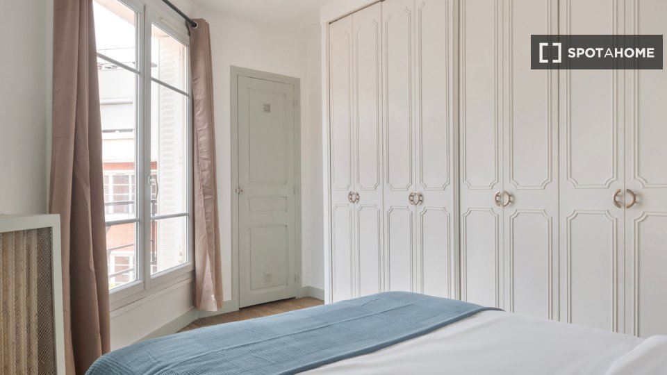 Apartment Paris, 2 beds, 64m² — photo 6