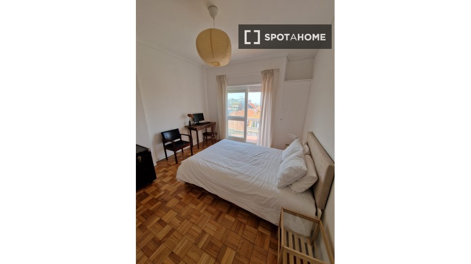 Apartment Porto, 2 beds, 98m² — photo 8