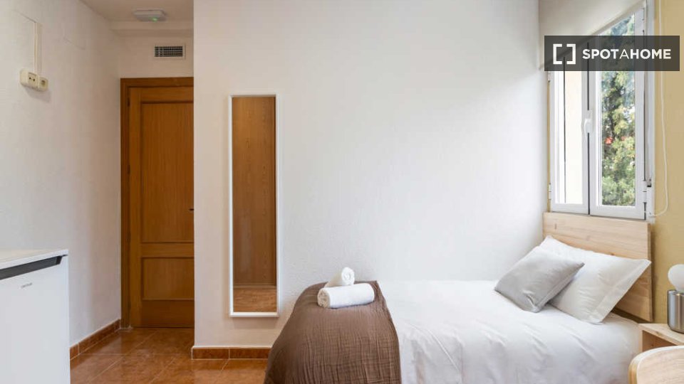 Chambre double Madrid, 34 chambres — photo 16